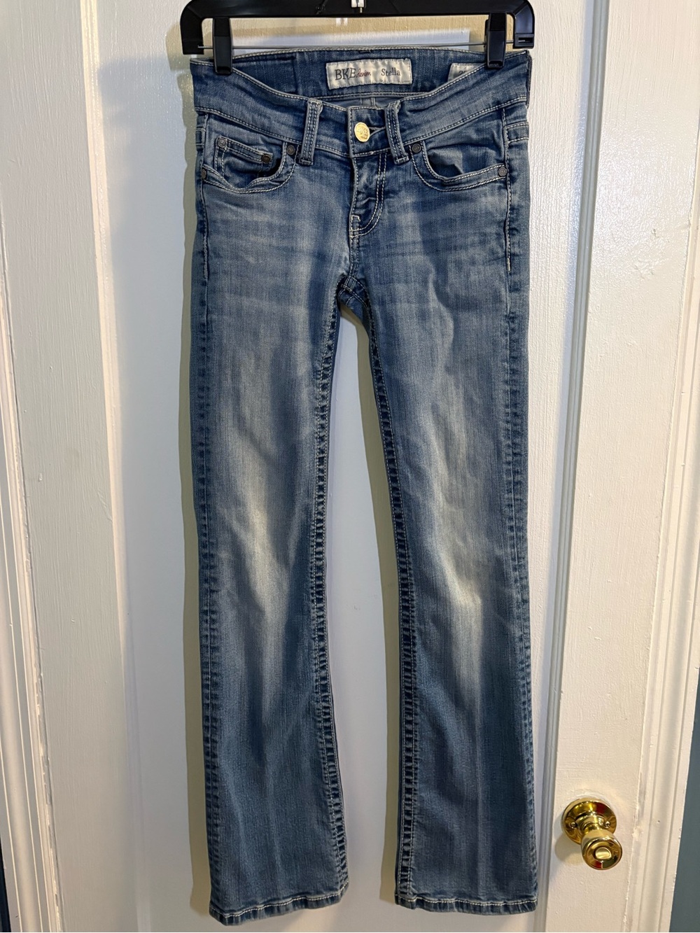 BKE Women's Bootcut Jeans in Light Blue Wash